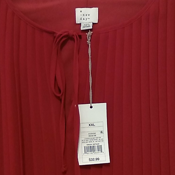 Dress - Picture 1 of 2